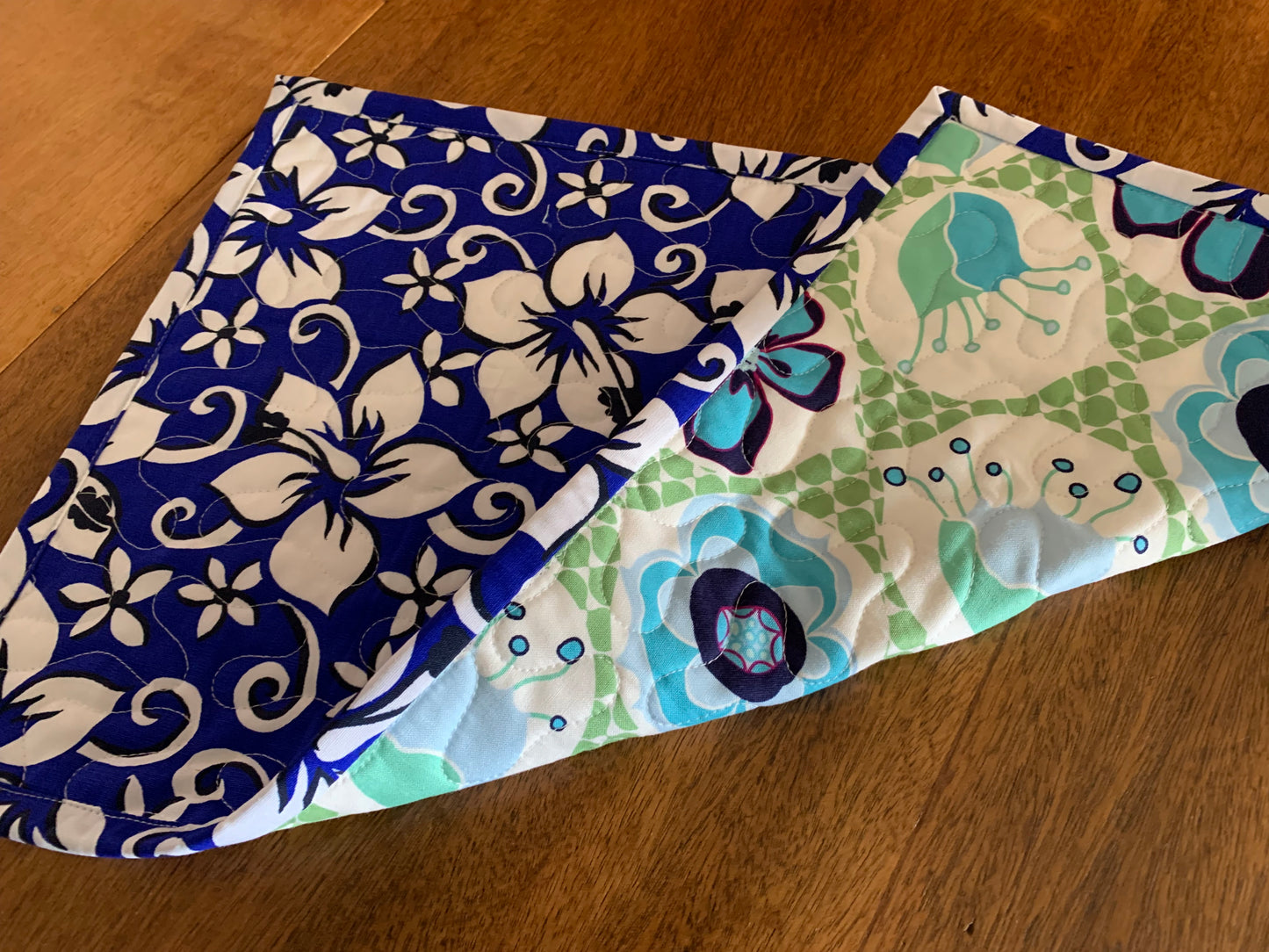 'Hawaiian Print' Placemats Set 2 #HP
