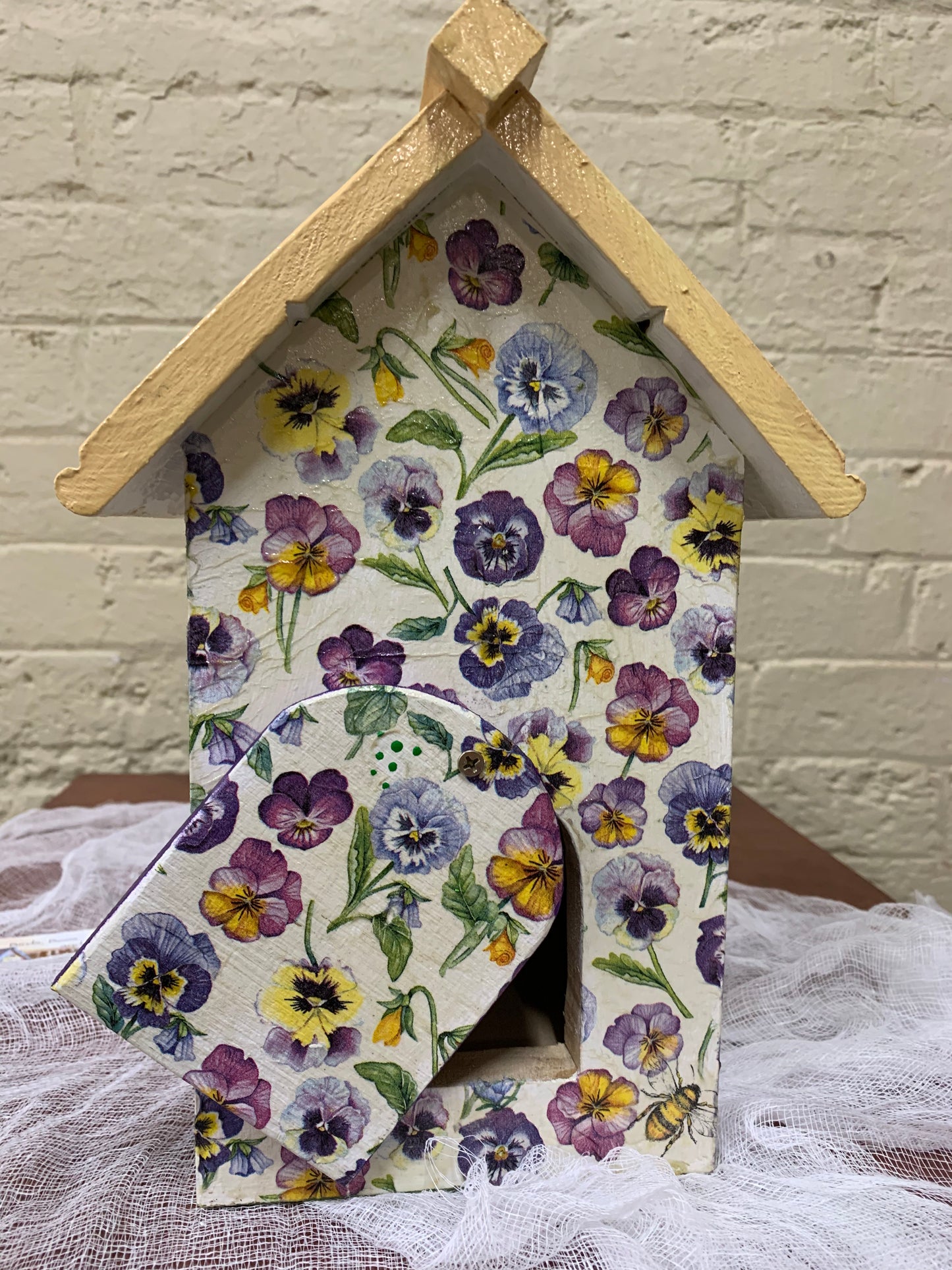 'Spring' Bird House #122