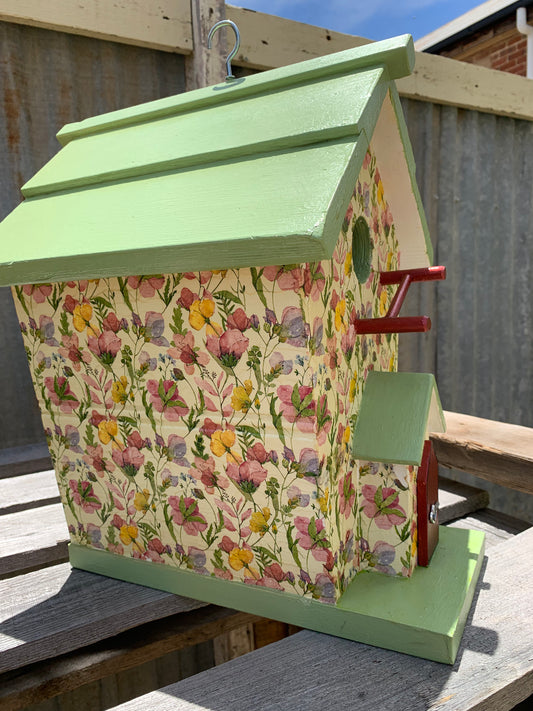 'Sweet Peas' Bird House #153