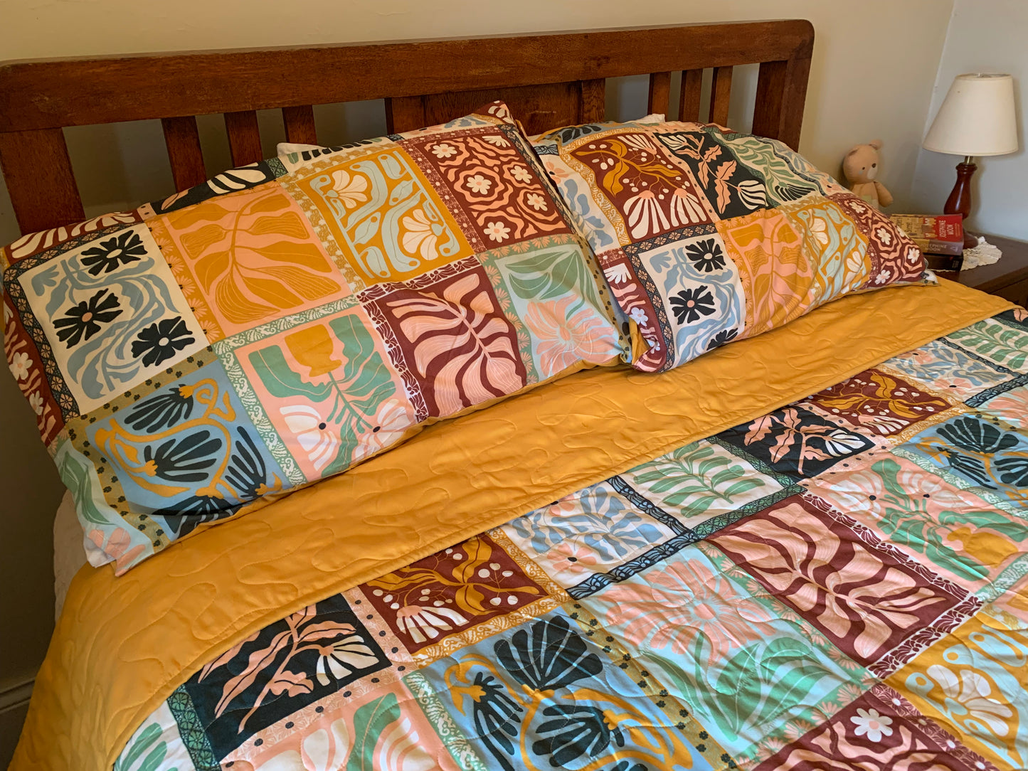 Mustard Retro King Single Bed Quilt #101