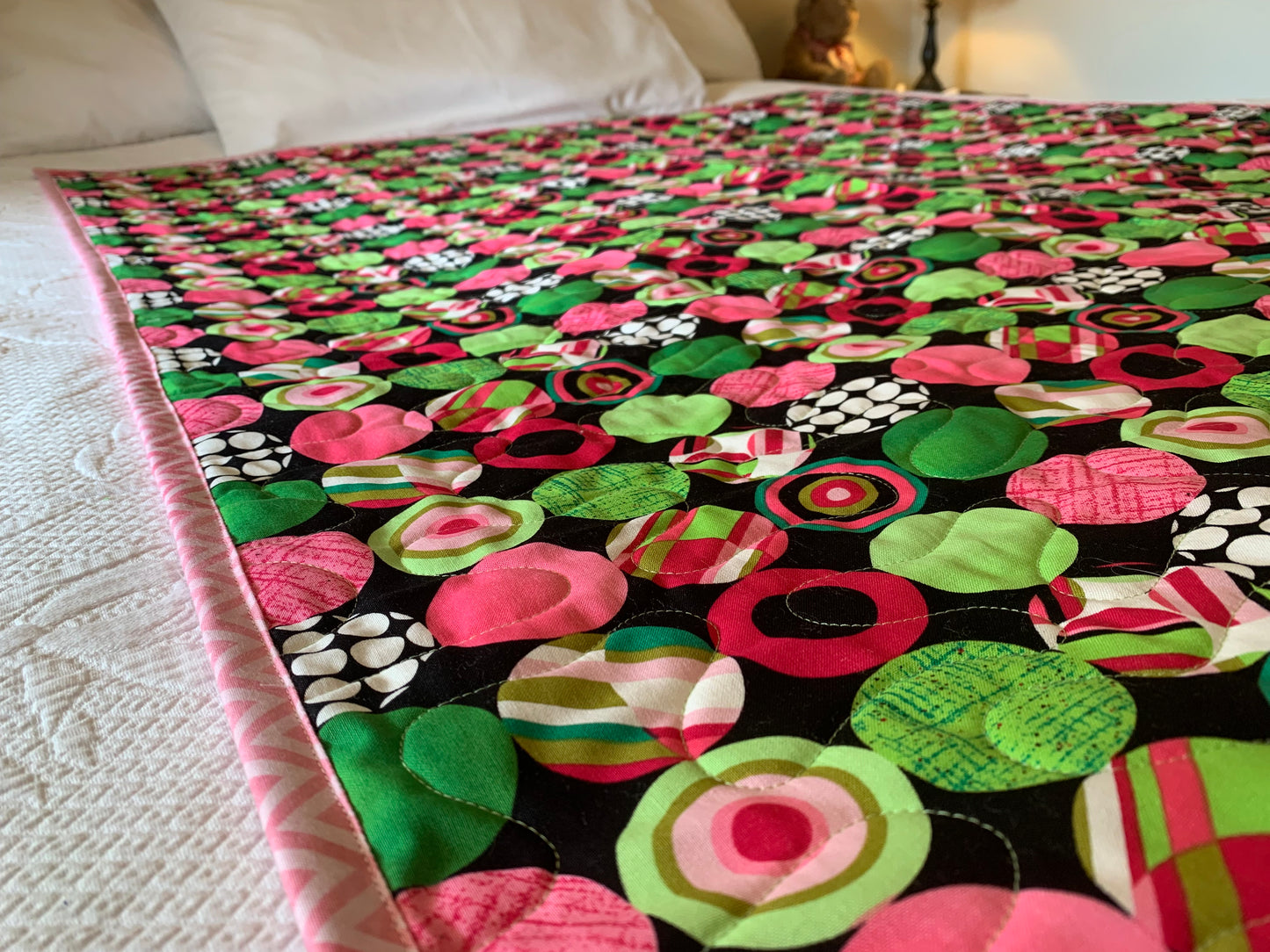 'Licorice Dots' Cot/Throw/Lap Quilt #128 103cm x 124cm