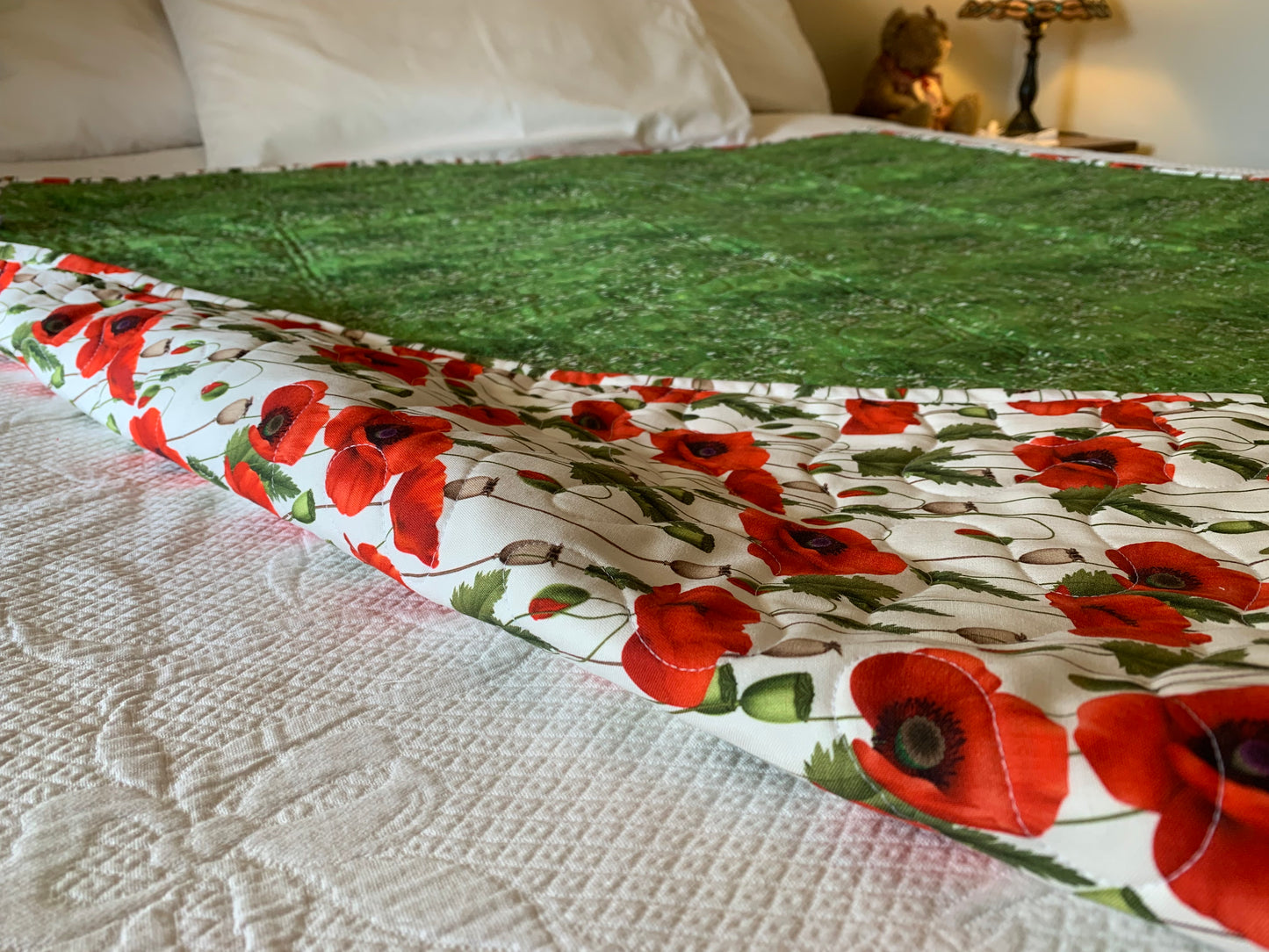 'Poppies' Cot/Throw/Lap Quilt #127 104cm x 124cm