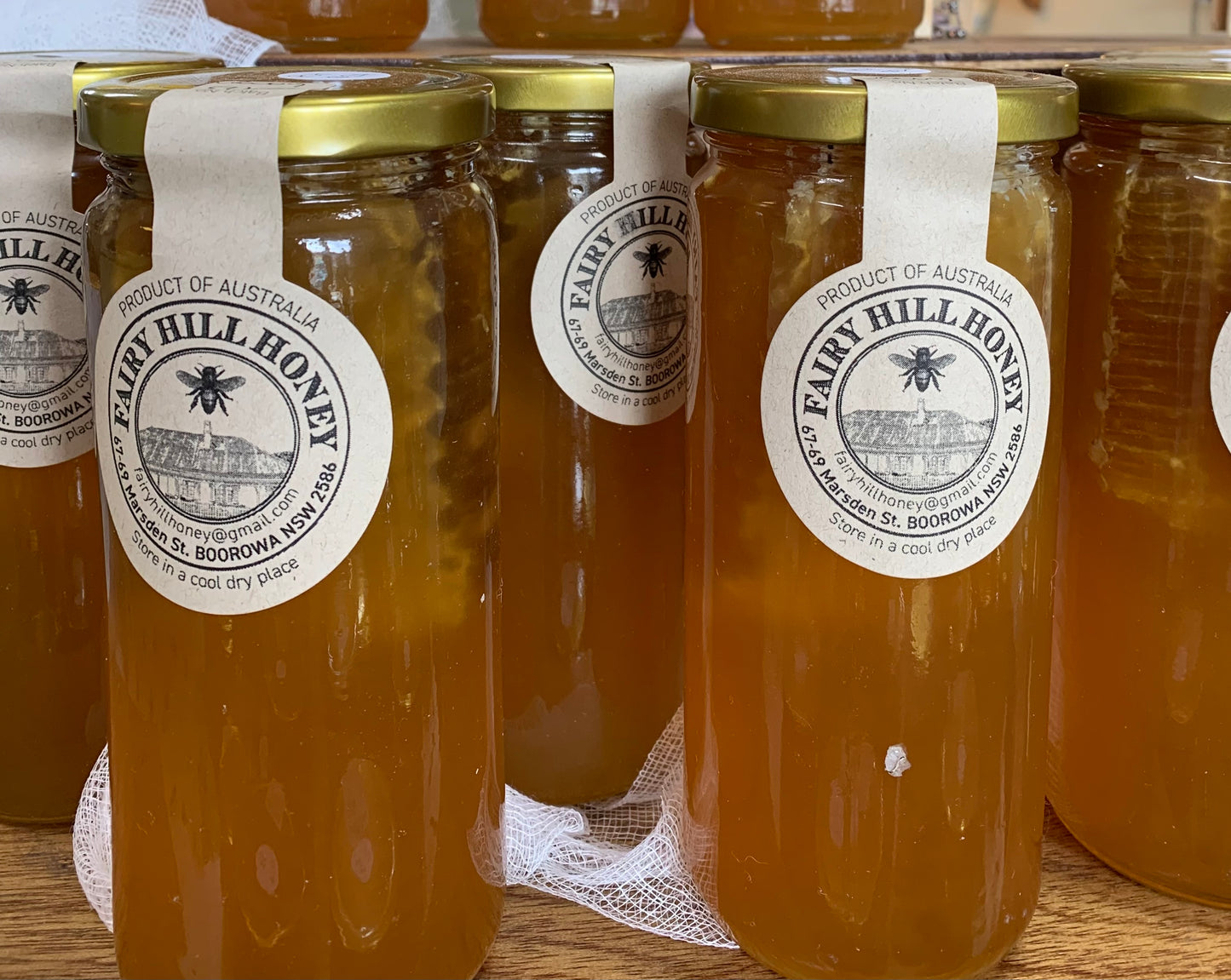 Tall Honey with Comb - 600gm