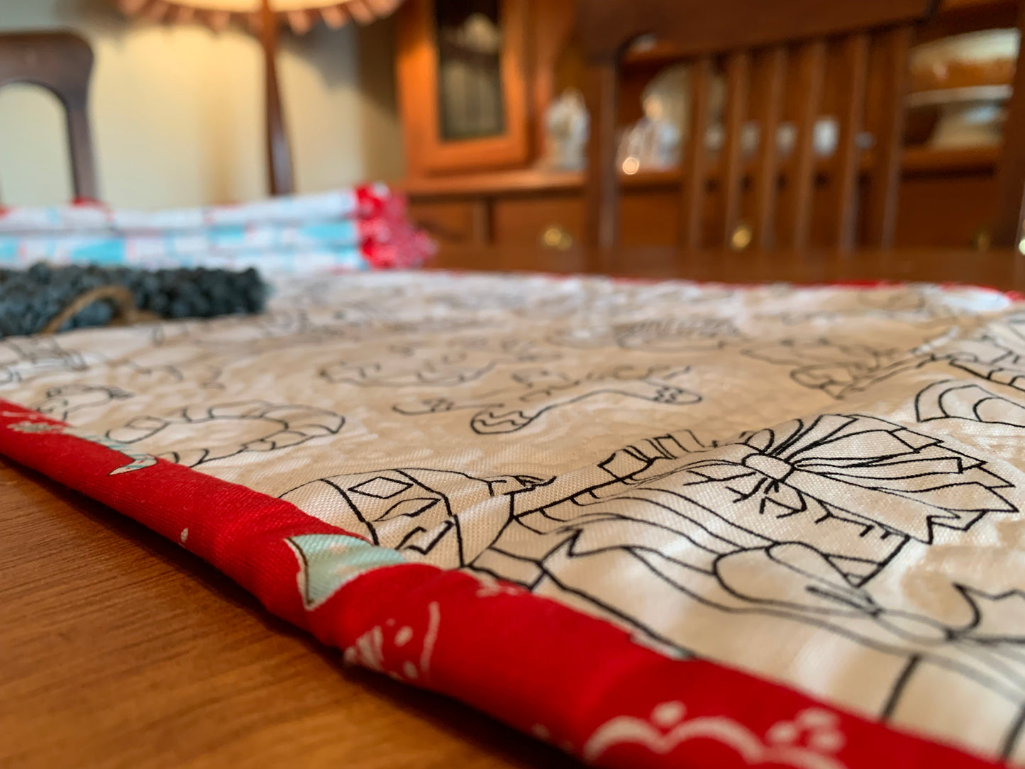 'Jolly Holiday' Colour Me Table Runner #12X