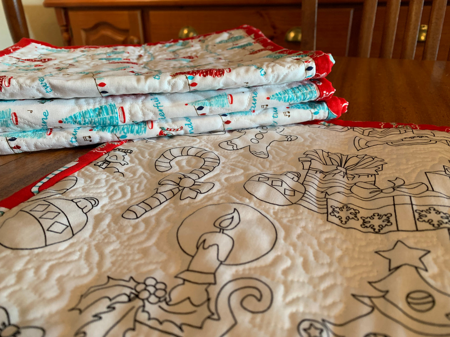 'Jolly Holiday' Colour Me Table Runner #12X