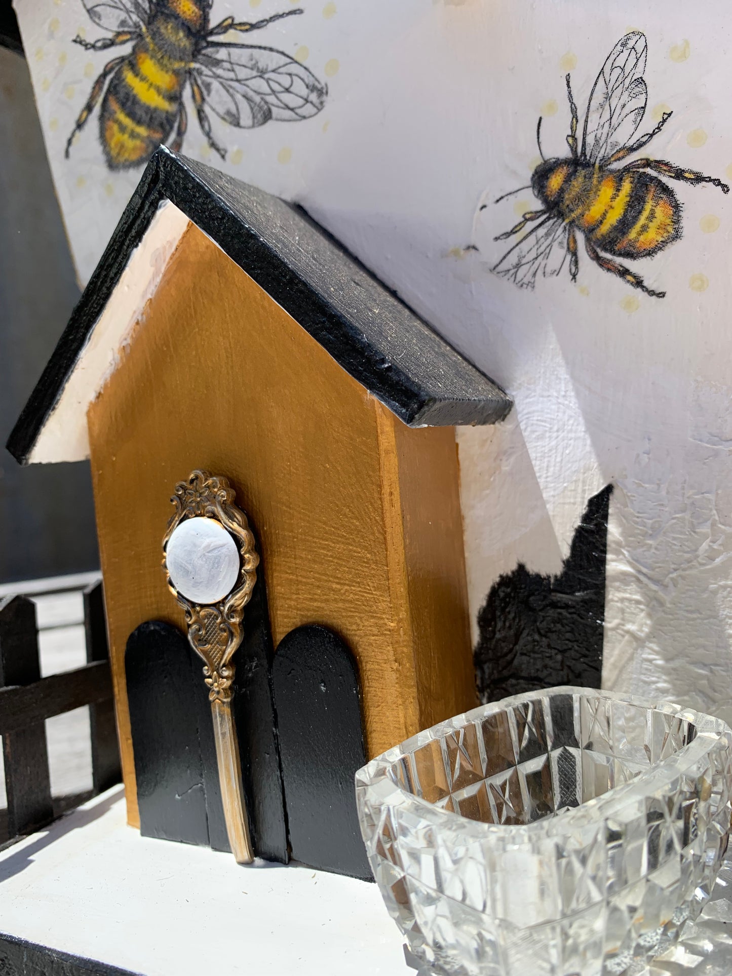 'Black Bee's' Bird House #KDB