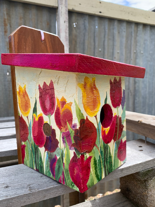 'Tulips' Sparrow Box #165